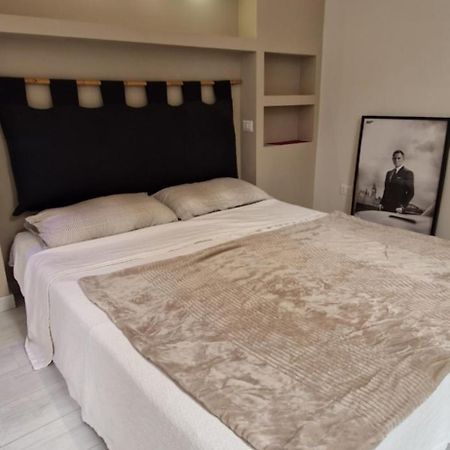 Savelli Apartment Old Town - Near Navona Place 로마 외부 사진
